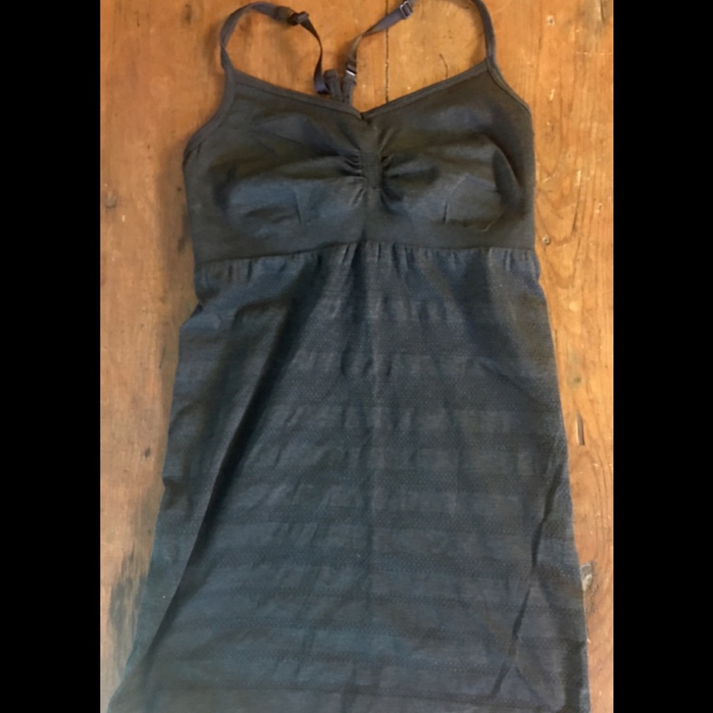 Lululemon No Limits Gray Tank with Stripes Sz 6